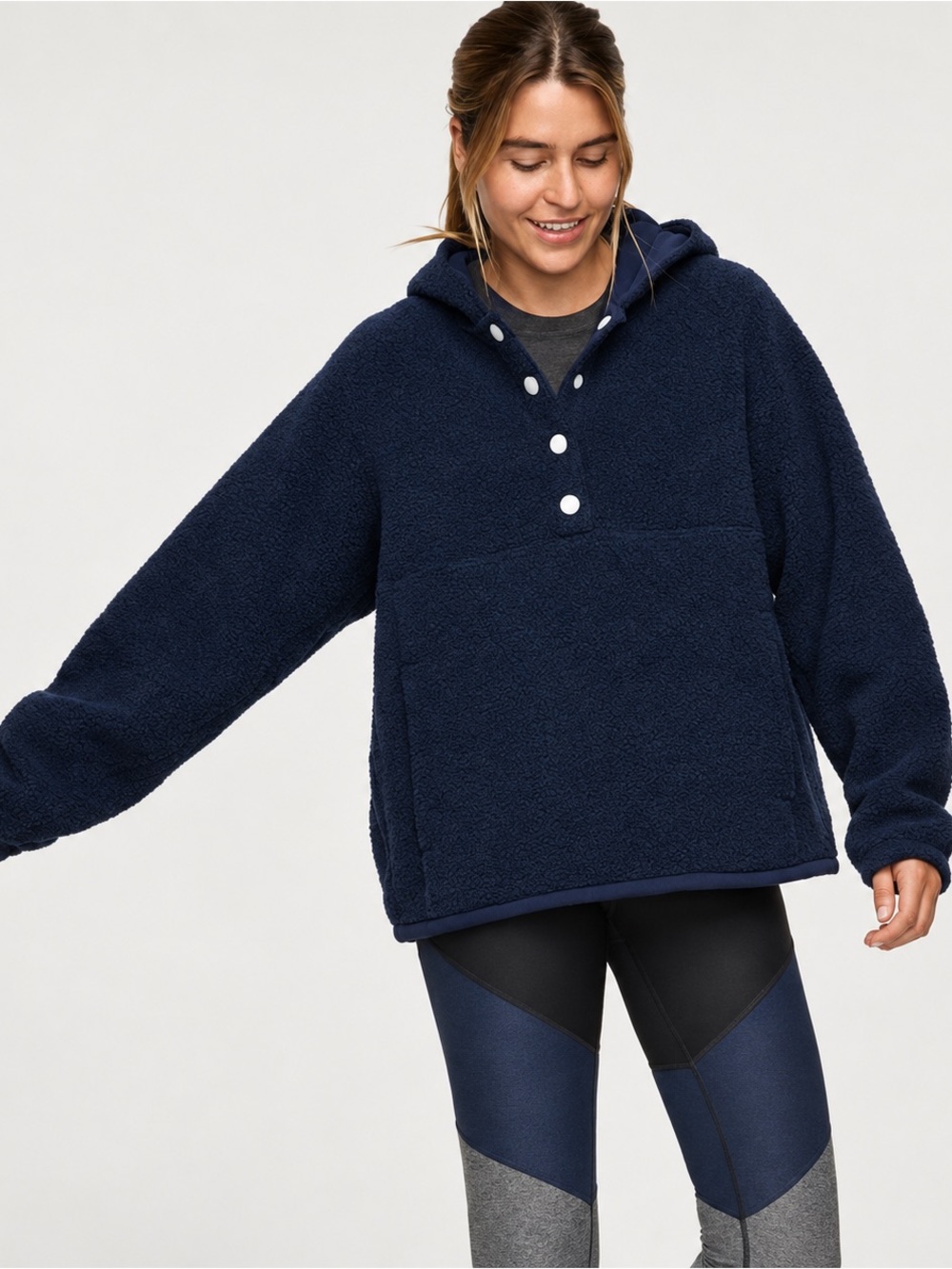 Outdoor Voices MegaFleece Snap Up Hoodie Navy Blue Pullover Medium